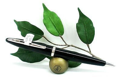 Waterman Carene Ballpoint Pen Black Lacquer Body with Silver Trims S0293950